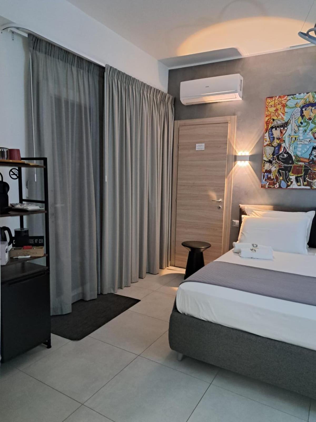 Sikelia Superior Rooms Milazzo Eksteriør bilde