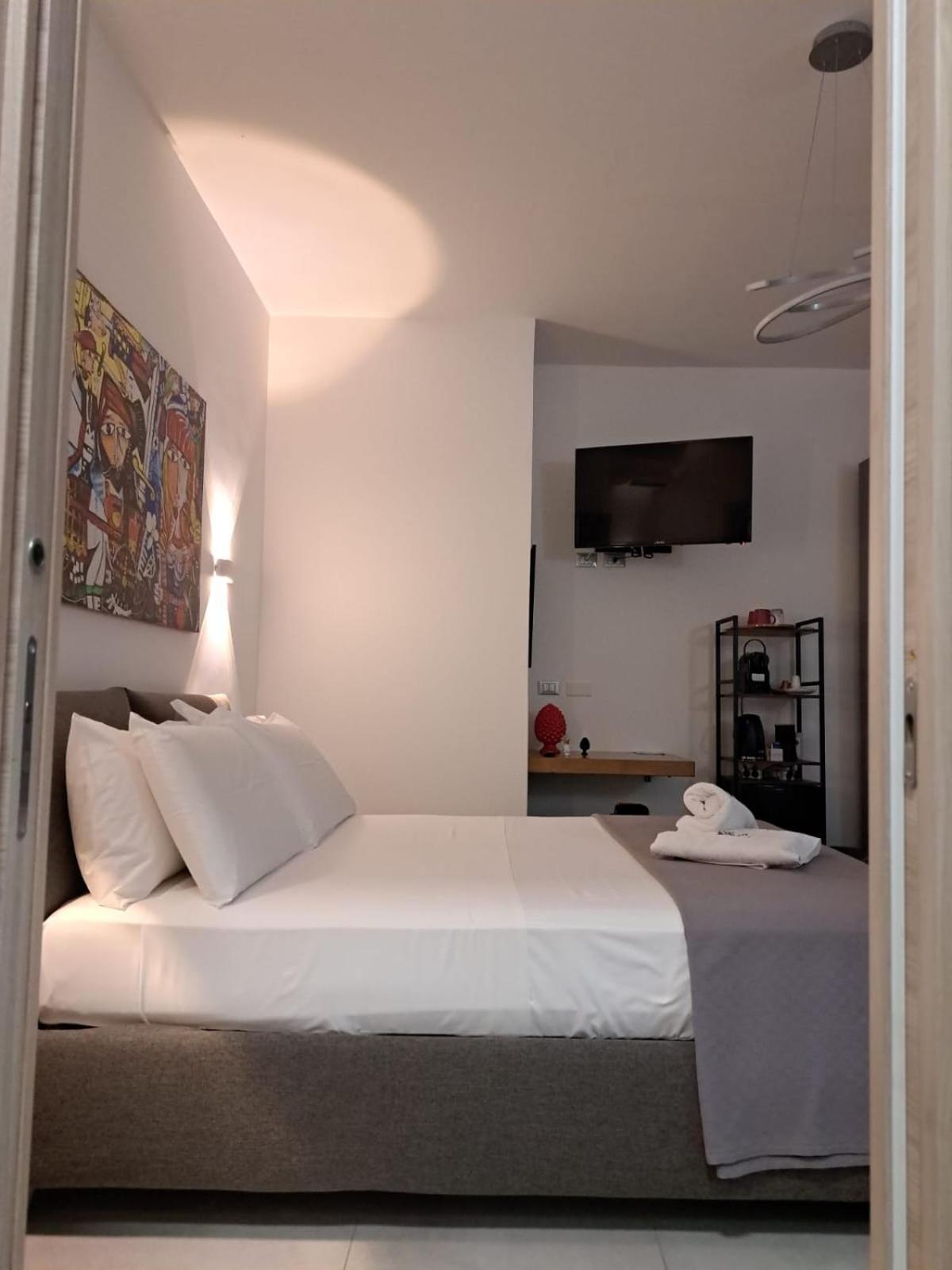 Sikelia Superior Rooms Milazzo Eksteriør bilde