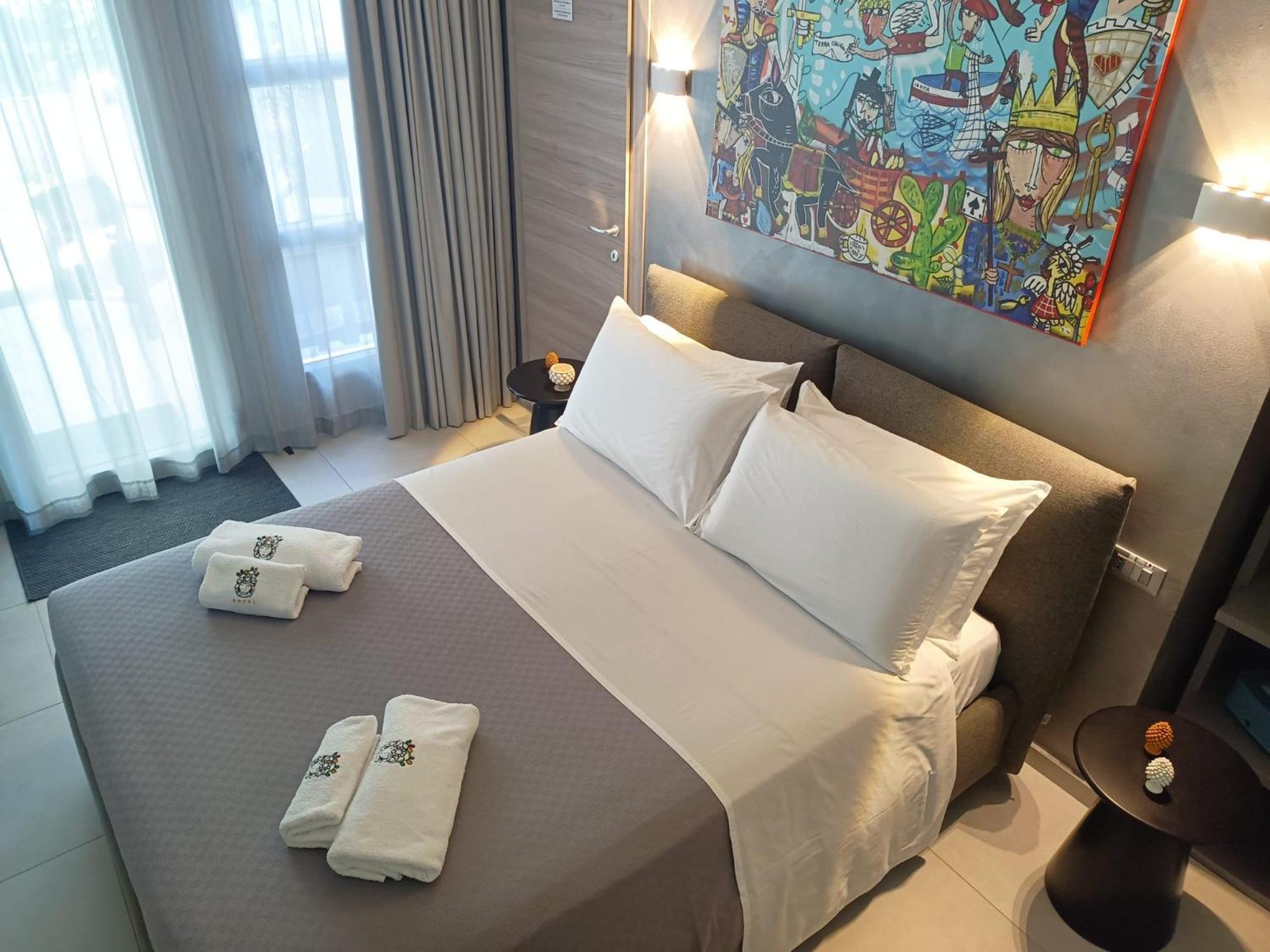 Sikelia Superior Rooms Milazzo Eksteriør bilde